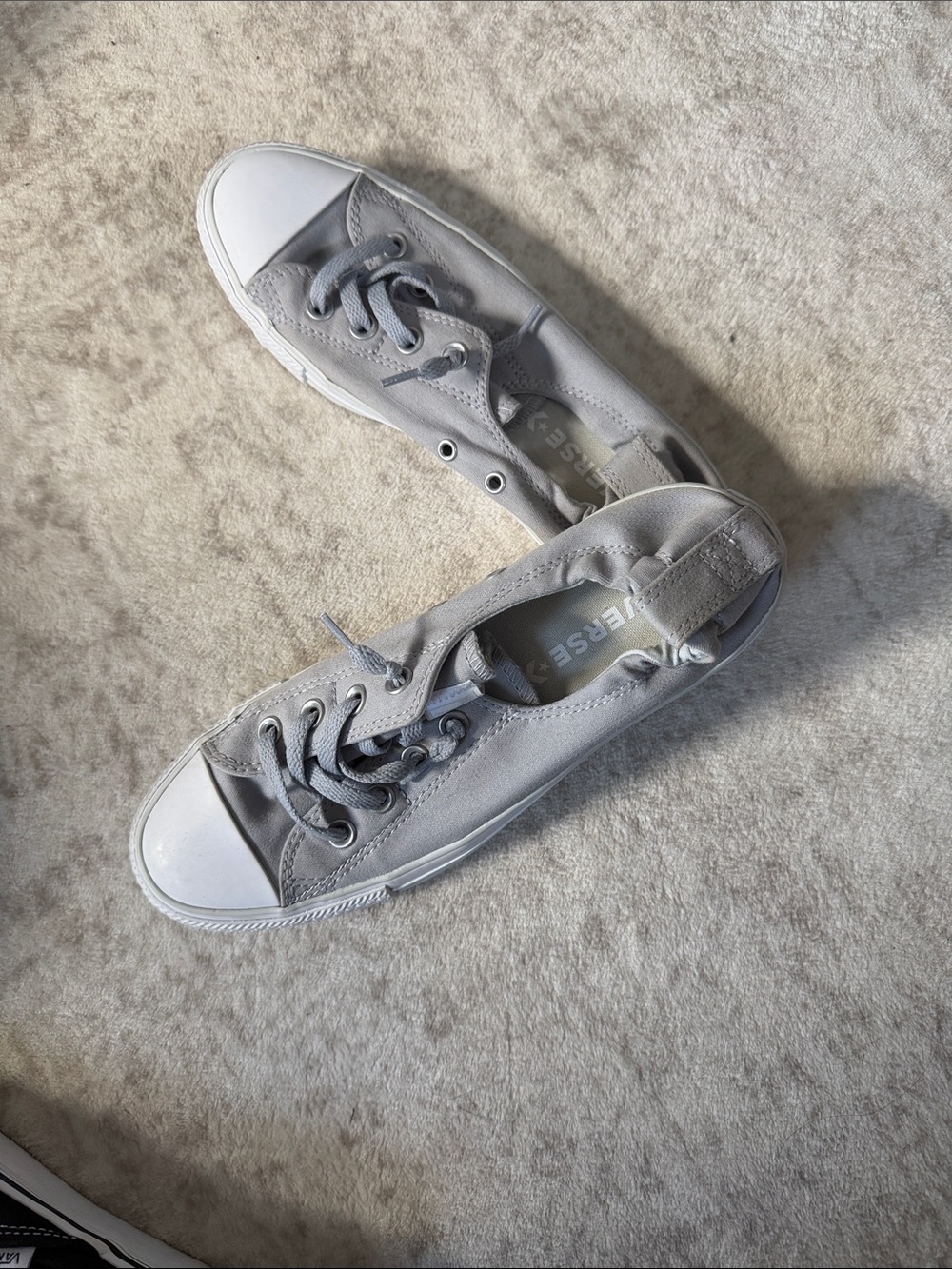 Converse Shoreline Slip-ons Gray Low-Top Canvas Sneakers for Women